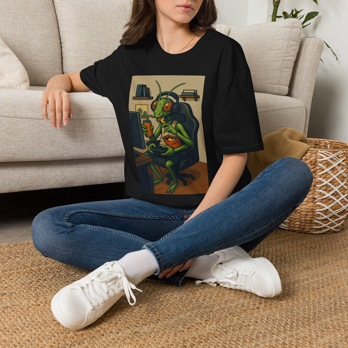 Praying Mantis Gamer T-Shirt